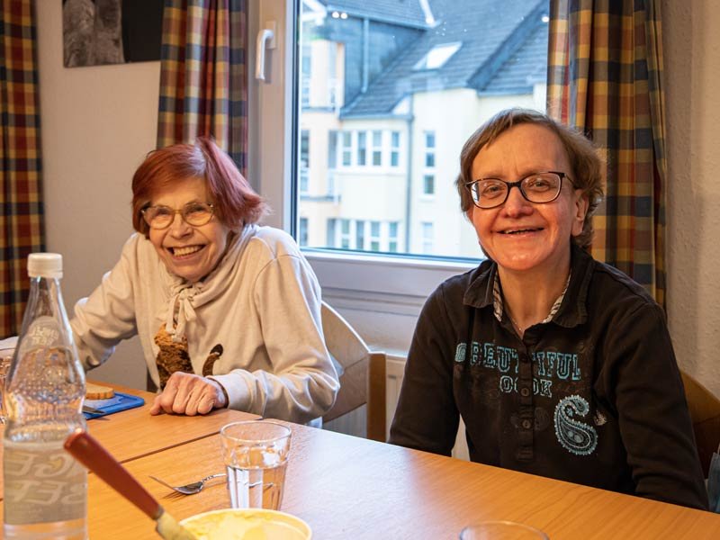 Menschen mit Behinderungen (c) Caritas RheinBerg